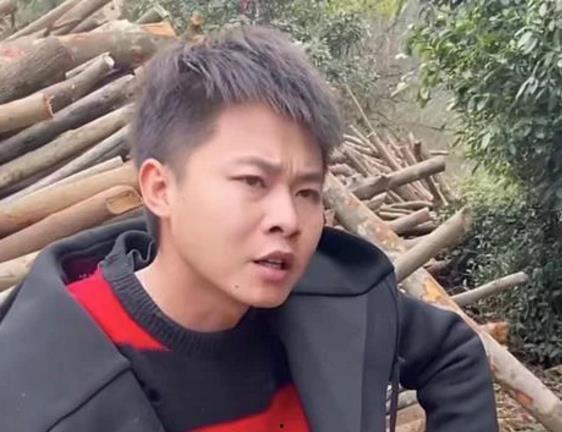 网红爆料许华升视频播放,许华升视频播放背后的惊人真相 第1张 网红爆料许华升视频播放,许华升视频播放背后的惊人真相 第1张